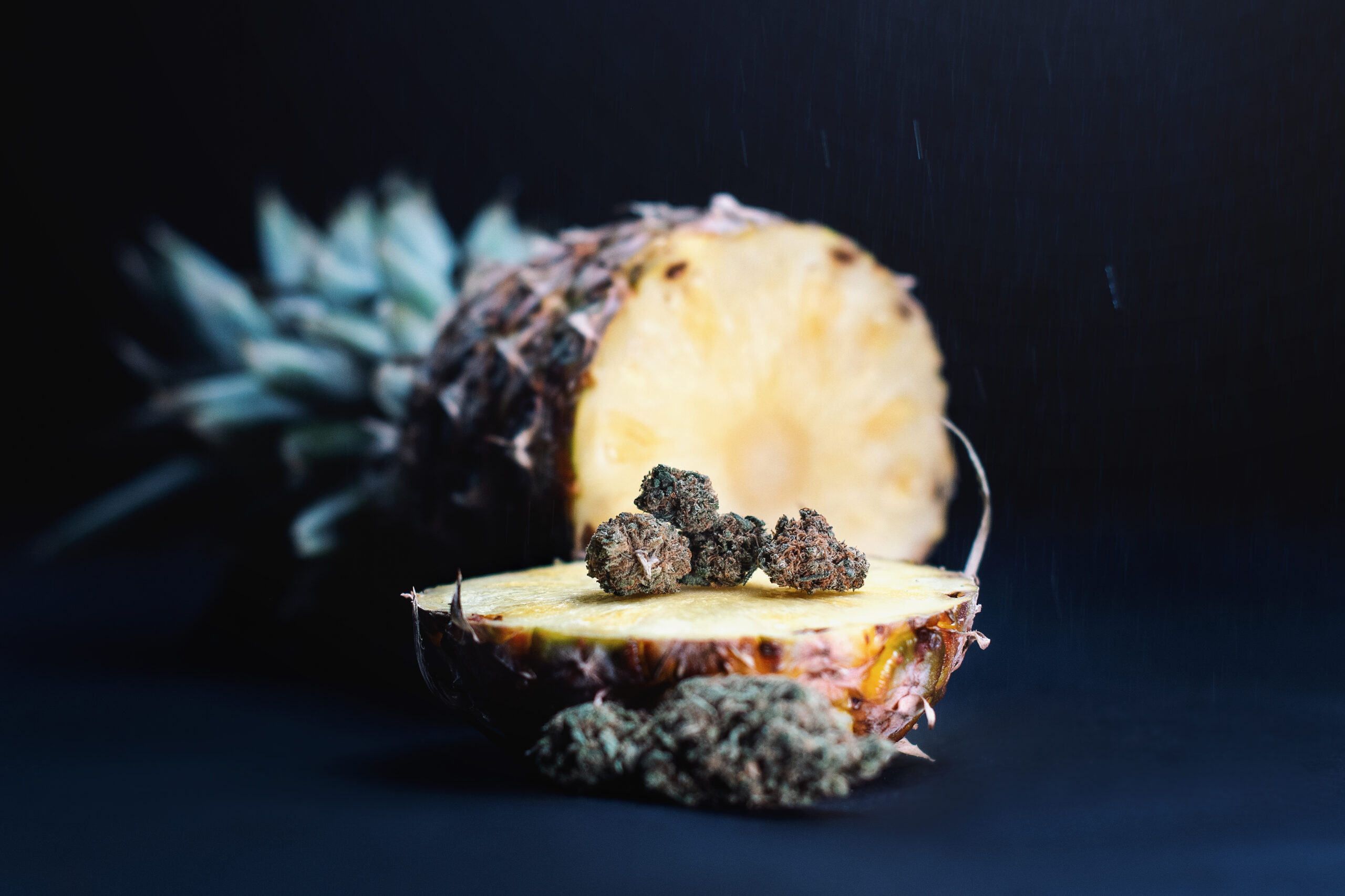 Ananasový expres 3g